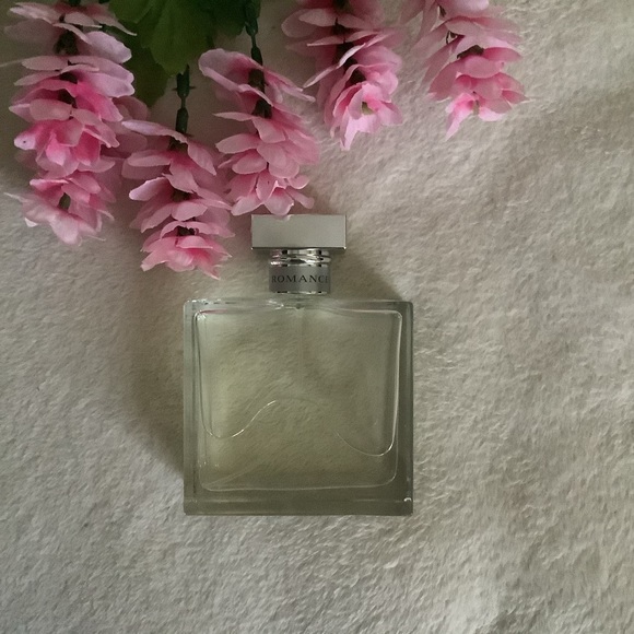 NWOT Ralph Lauren Romance Perfume - Picture 5 of 7